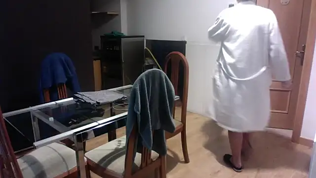 nakedalways999 online show from December 14, 11:07 am