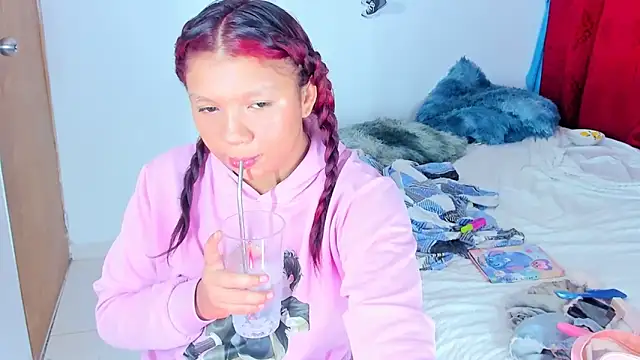 Emily Coper18 online show from September 28, 6:19 am