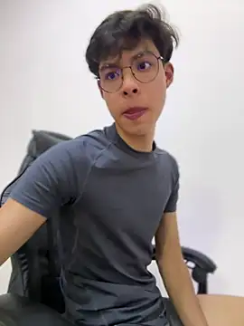 Snapshot of Jacotnk chatting on March 12, 5:02 am Jacotnk online show from March 12, 5:02 am