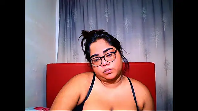 Indian Lola00 online show from November 19, 5:46 pm