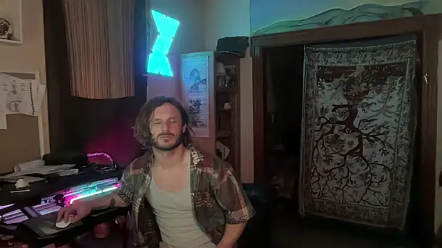 CowboyZuhly online show from March 27, 5:24 am