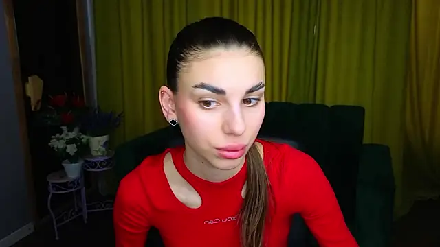 EmmyGreans online show from March 4, 6:52 am