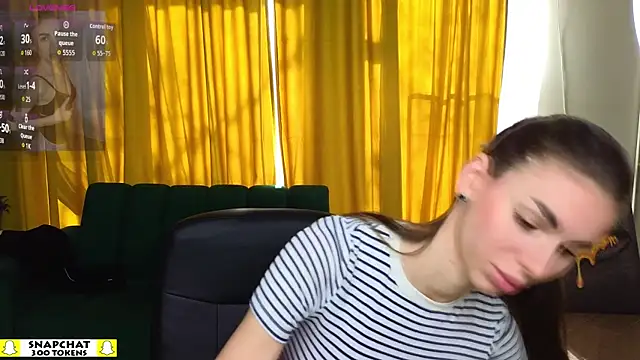 EmmyGreans online show from April 14, 5:46 am