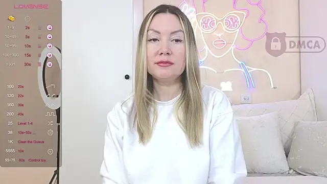 Snapshot of ElleCherry chatting on January 16, 12:45 am ElleCherry online show from January 16, 12:45 am