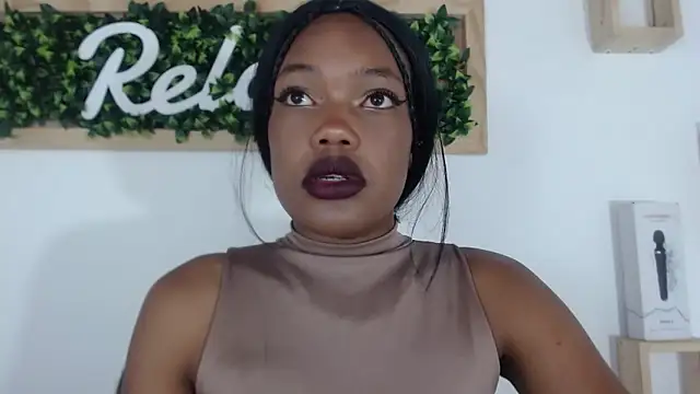 CrystalBrooke3x online show from January 31, 8:01 pm