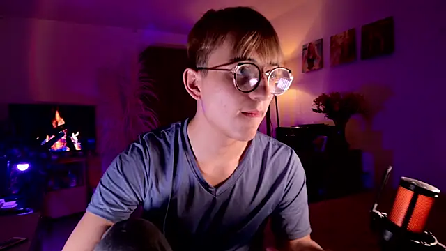 Mr evan1 online show from September 18, 3:25 pm