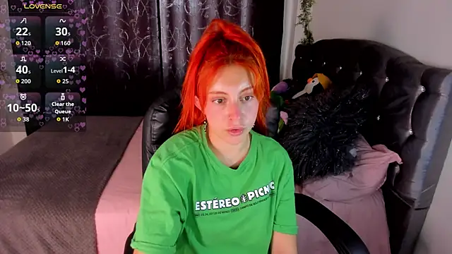 Violetaarey online show from April 15, 5:31 pm