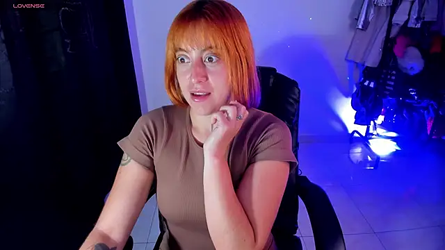 Violetaarey online show from June 30, 9:38 pm