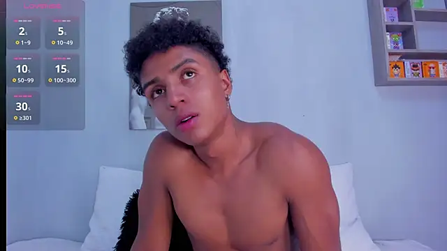 MagnusKing  online show from October 22, 12:11 am