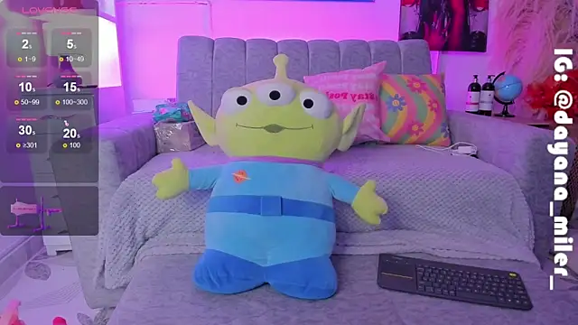  dayana miler online show from March 14, 4:32 am