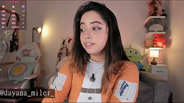 Snapshot of _dayana_miler chatting on June 24, 4:39 pm dayana miler online show from June 24, 4:39 pm