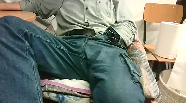 Giulio35 Pika online show from March 18, 5:10 pm