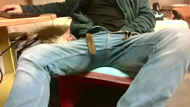 Giulio35 Pika online show from March 14, 5:46 am