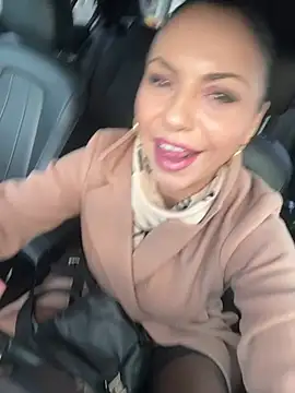 KimKelly13 online show from January 18, 8:29 am