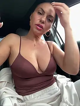 KimKelly13 online show from May 20, 4:18 am