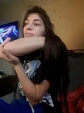 Snapshot of AntoniaHottie chatting on January 25, 8:31 am AntoniaHottie online show from January 25, 8:31 am