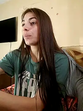 Snapshot of AntoniaHottie chatting on January 26, 12:54 pm AntoniaHottie online show from January 26, 12:54 pm