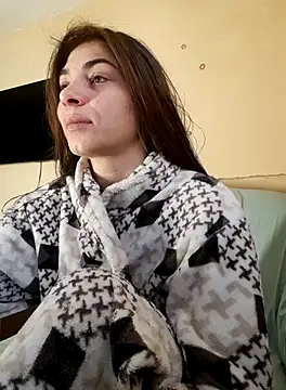 Snapshot of AntoniaHottie chatting on January 29, 9:33 am AntoniaHottie online show from January 29, 9:33 am