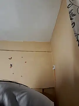 Snapshot of AntoniaHottie chatting on February 1, 2:56 pm AntoniaHottie online show from February 1, 2:56 pm