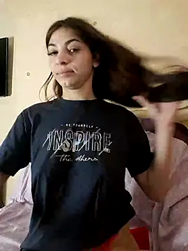 Snapshot of AntoniaHottie chatting on March 15, 9:09 am AntoniaHottie online show from March 15, 9:09 am