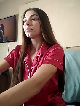 Snapshot of AntoniaHottie chatting on October 23, 7:18 am AntoniaHottie online show from October 23, 7:18 am