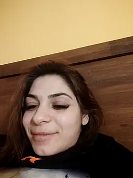 Snapshot of AntoniaHottie chatting on February 2, 3:33 pm AntoniaHottie online show from February 2, 3:33 pm