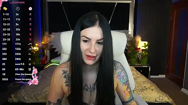 AmberDismond online show from April 21, 6:09 am