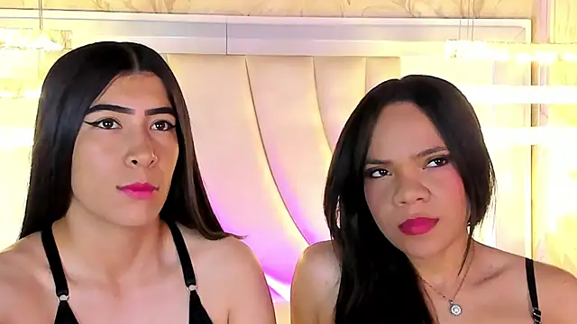 siara and zoe online show from June 14, 12:30 am