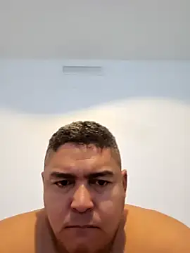 gordito xx online show from February 6, 9:32 am