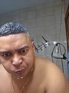 gordito xx online show from September 25, 5:22 am