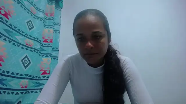 Snapshot of GiveLove1 chatting on January 9, 11:13 pm GiveLove1 online show from January 9, 11:13 pm