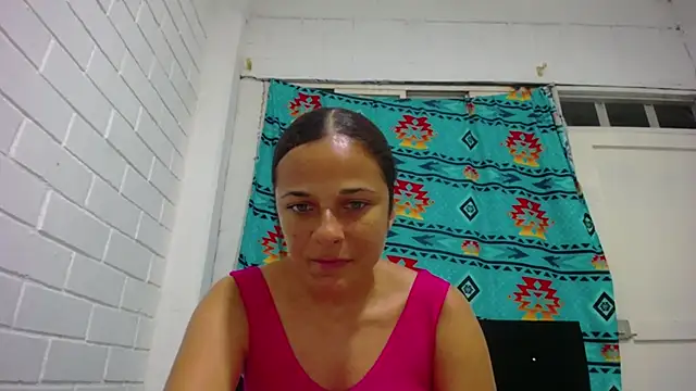 Snapshot of GiveLove1 chatting on February 21, 2:50 am GiveLove1 online show from February 21, 2:50 am