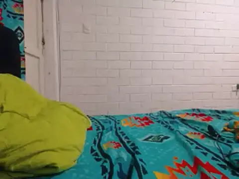 Snapshot of GiveLove1 chatting on February 25, 4:46 am GiveLove1 online show from February 25, 4:46 am