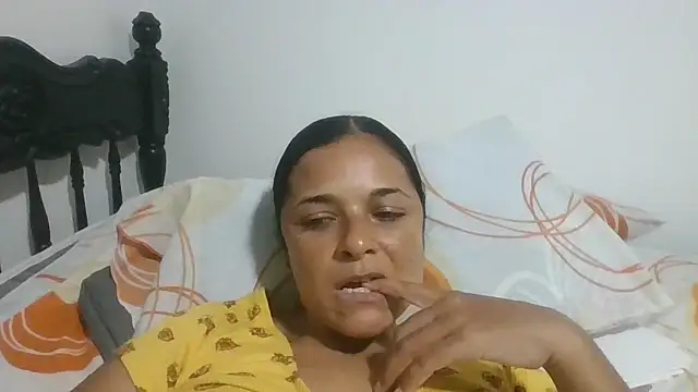 Snapshot of GiveLove1 chatting on October 31, 4:30 pm GiveLove1 online show from October 31, 4:30 pm