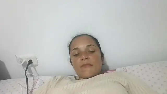 Snapshot of GiveLove1 chatting on November 17, 12:16 am GiveLove1 online show from November 17, 12:16 am