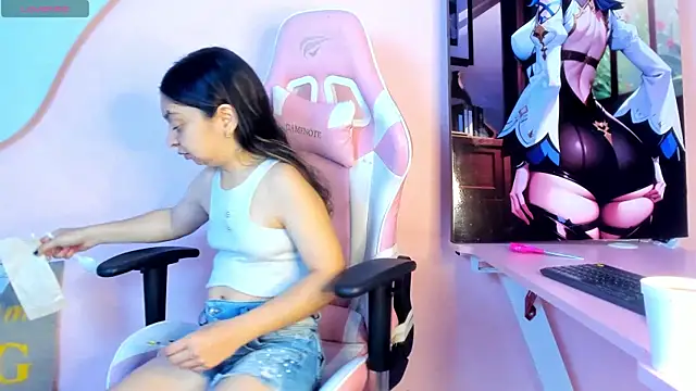 CharlotteMuller online show from February 8, 1:47 pm