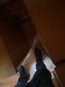 Snapshot of Edosxxl chatting on December 11, 9:30 am Edosxxl online show from December 11, 9:30 am