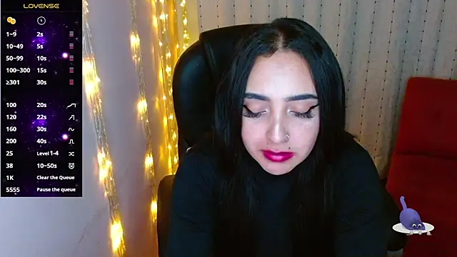 Snapshot of AmberGoddess_ chatting on January 26, 8:36 am AmberGoddess online show from January 26, 8:36 am