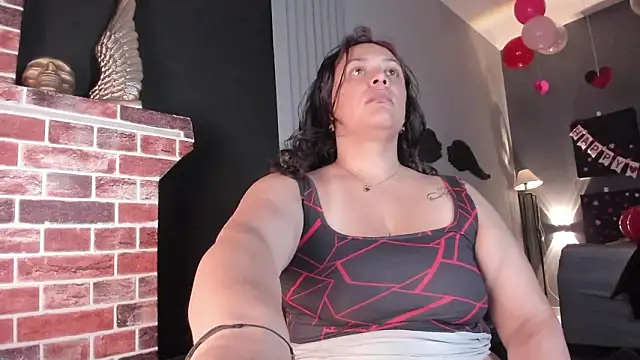 Snapshot of Biiancacox chatting on February 10, 2:59 am Biiancacox online show from February 10, 2:59 am