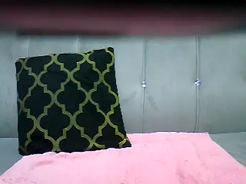 cutey-smile online show from March 21, 8:29 pm