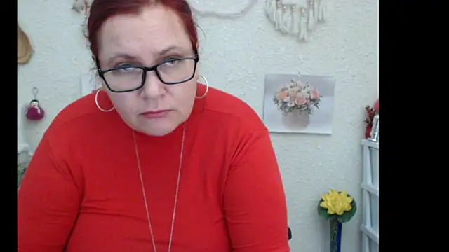 PlayfullMature online show from September 19, 8:16 am