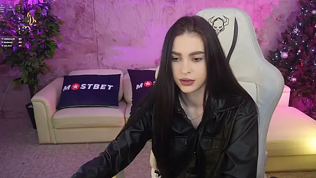 Tina Breeze online show from December 29, 6:16 pm