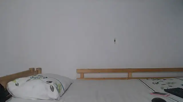 Snapshot of SexyKate852 chatting on February 7, 6:34 pm SexyKate852 online show from February 7, 6:34 pm