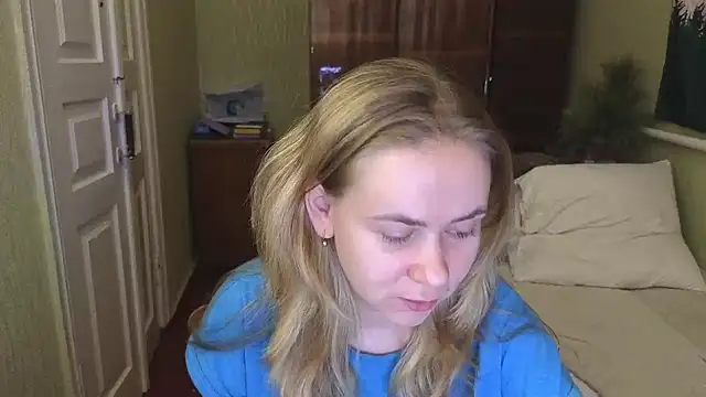 Riley Roo online show from January 15, 5:58 pm