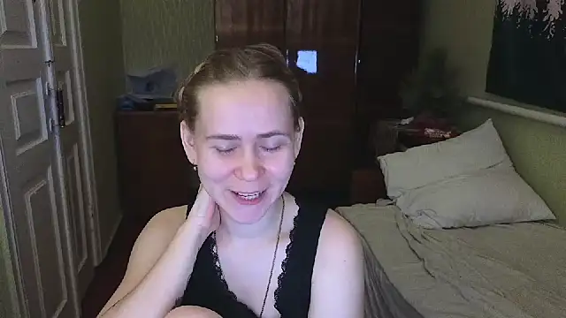 Riley Roo online show from January 19, 9:45 pm