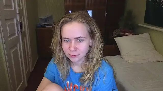 Riley Roo online show from January 27, 6:09 pm