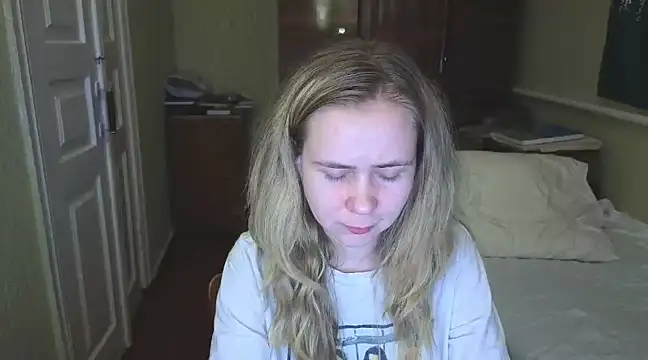 Riley Roo online show from February 11, 8:31 pm