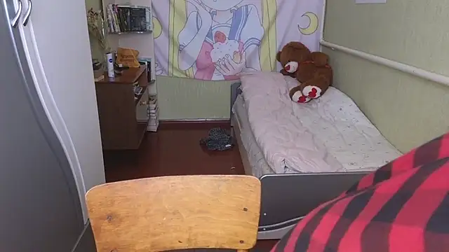 Riley Roo online show from March 17, 9:12 am