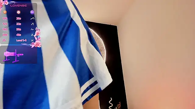 Elena-Rosse online show from March 18, 4:58 am