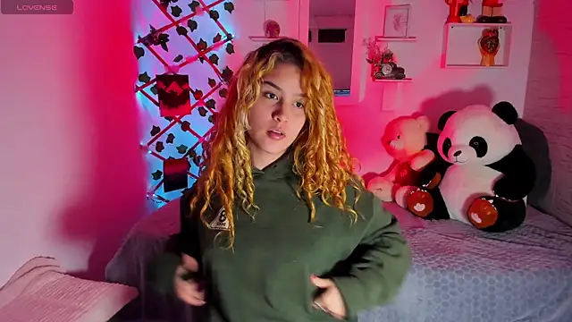 Elena-Rosse online show from October 11, 4:33 am